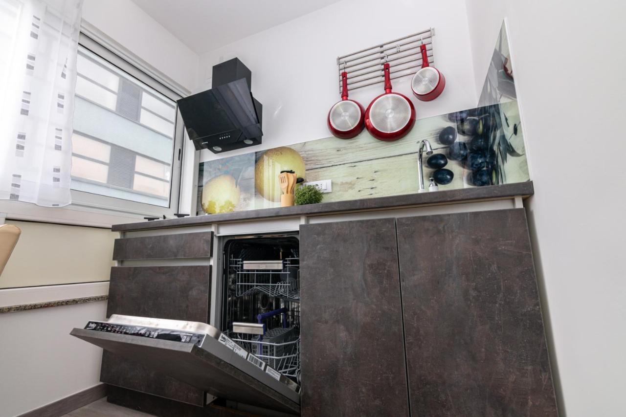 Apartment Nevera Rijeka Eksteriør bilde