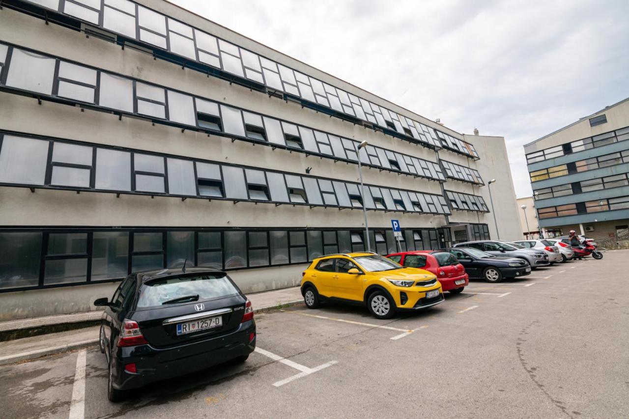 Apartment Nevera Rijeka Eksteriør bilde